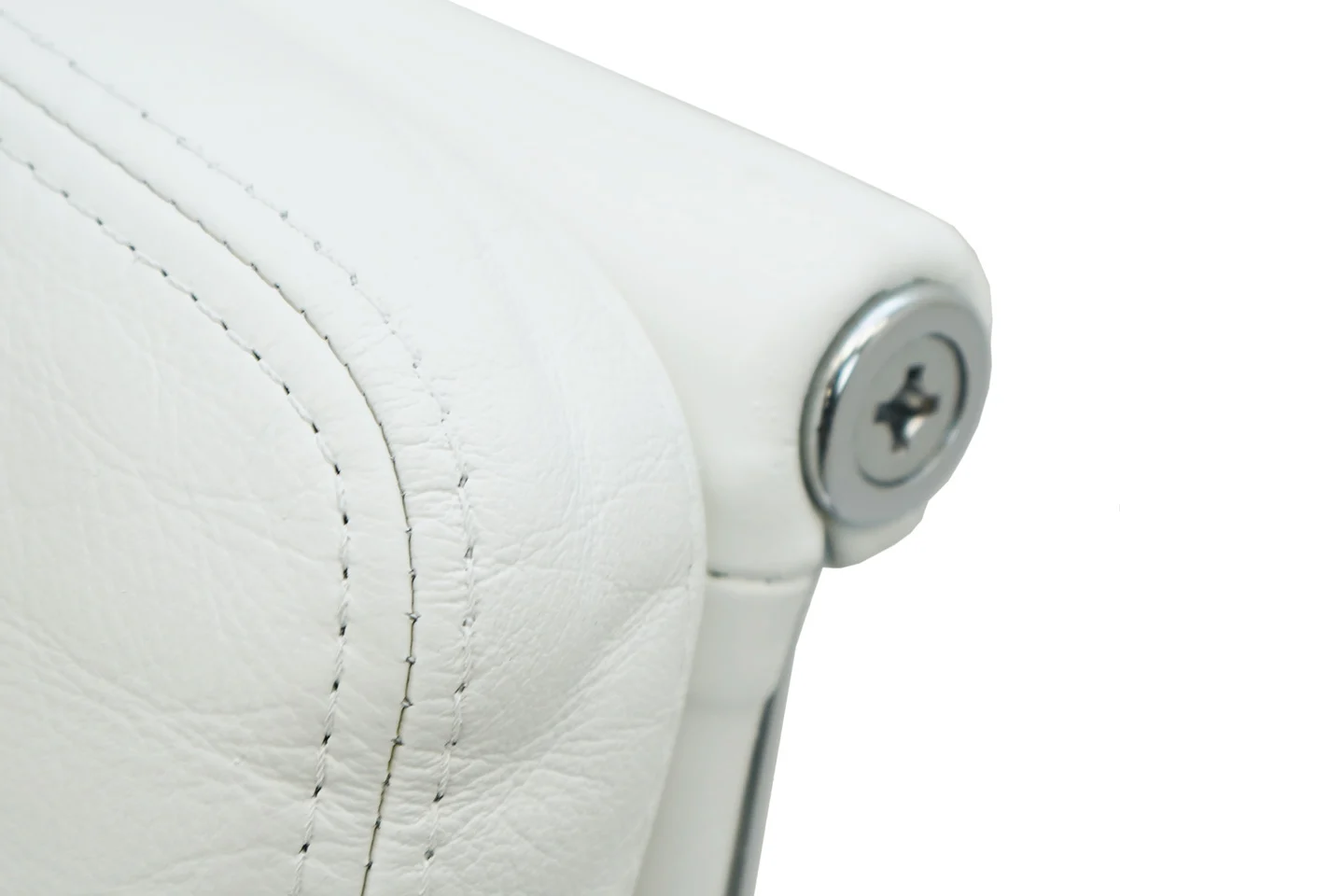 Vitra EA 217 Leder / Weiß / Creme