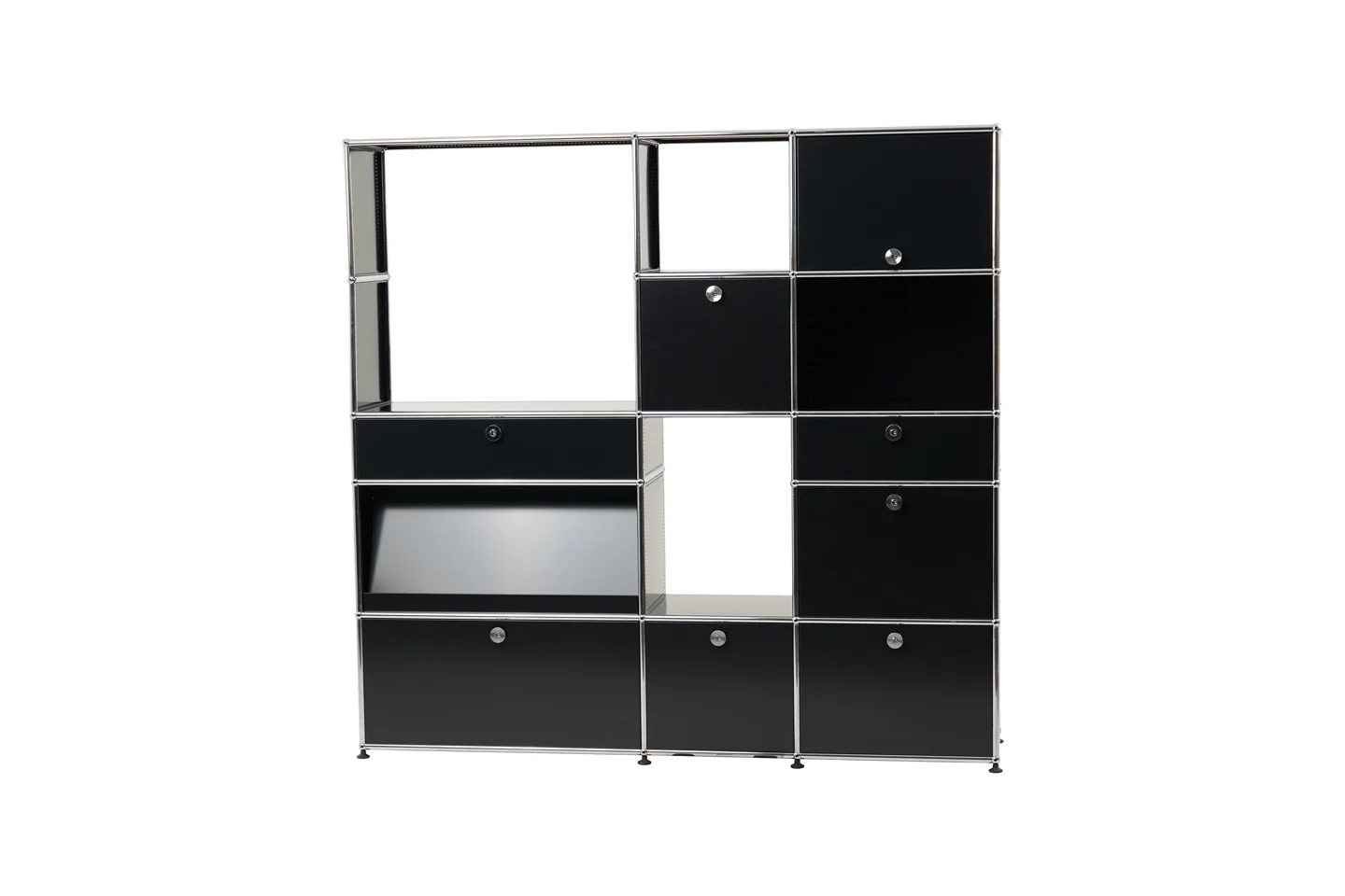 USM Haller Wohnwand Graphitschwarz RAL 9011