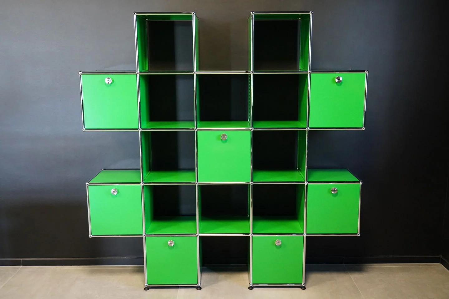 USM Haller Wohnwand USM Grün