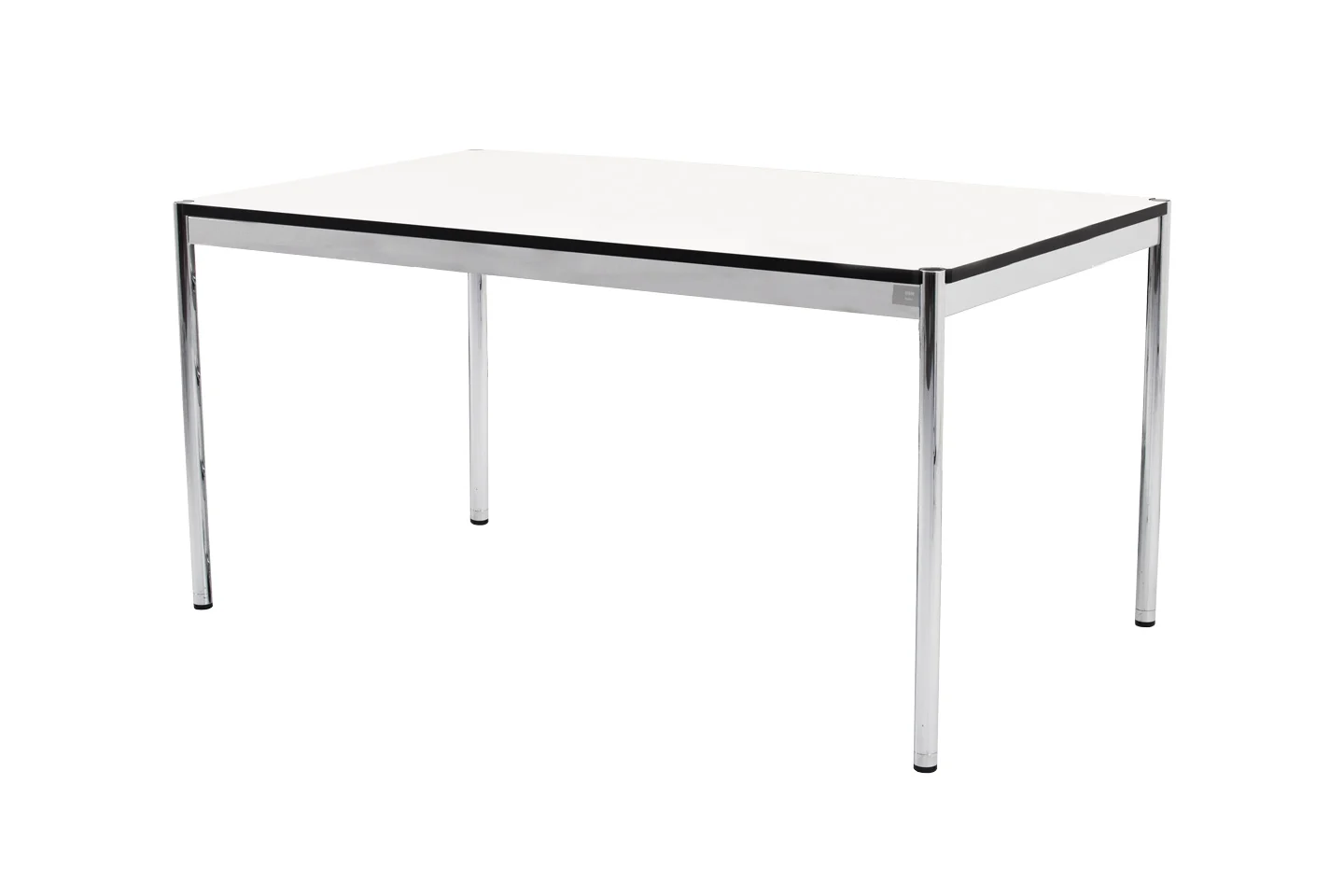 USM Haller Schreibtisch Kunstharz / Perlgrau / Weiß 150 x 100 cm