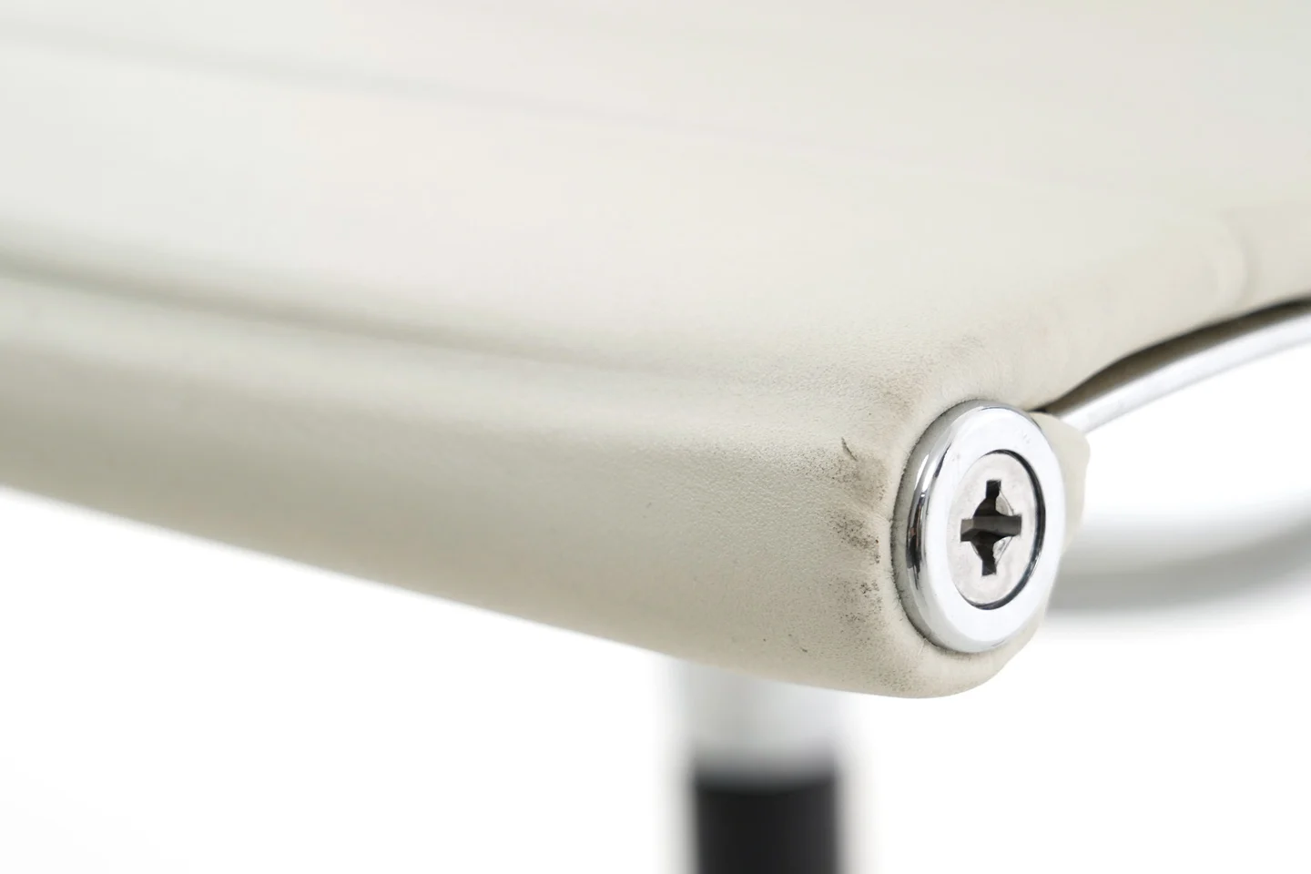 Vitra 108 Leder / Weiß / Hellgrau *drehbar*