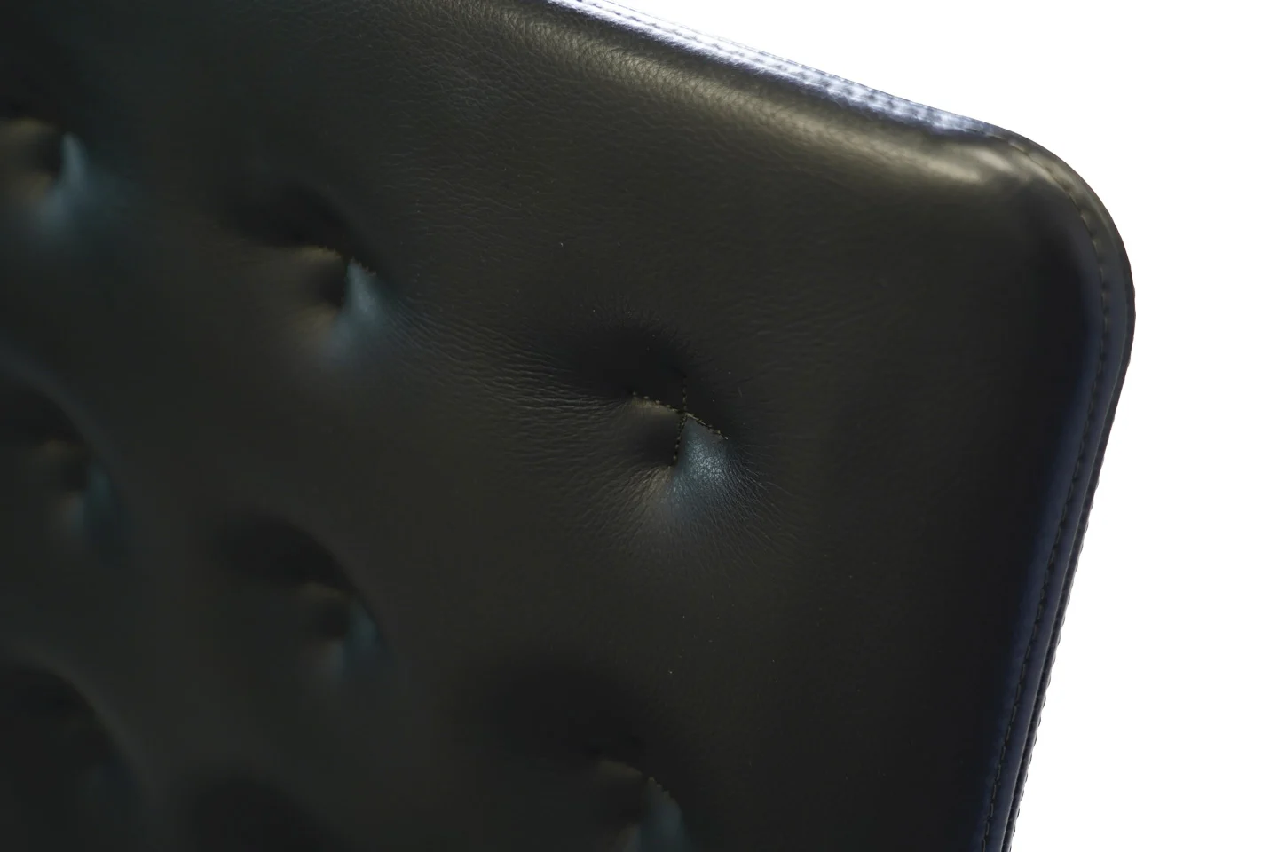 Vitra ID Trim Konferenzstuhl Leder / Schwarz