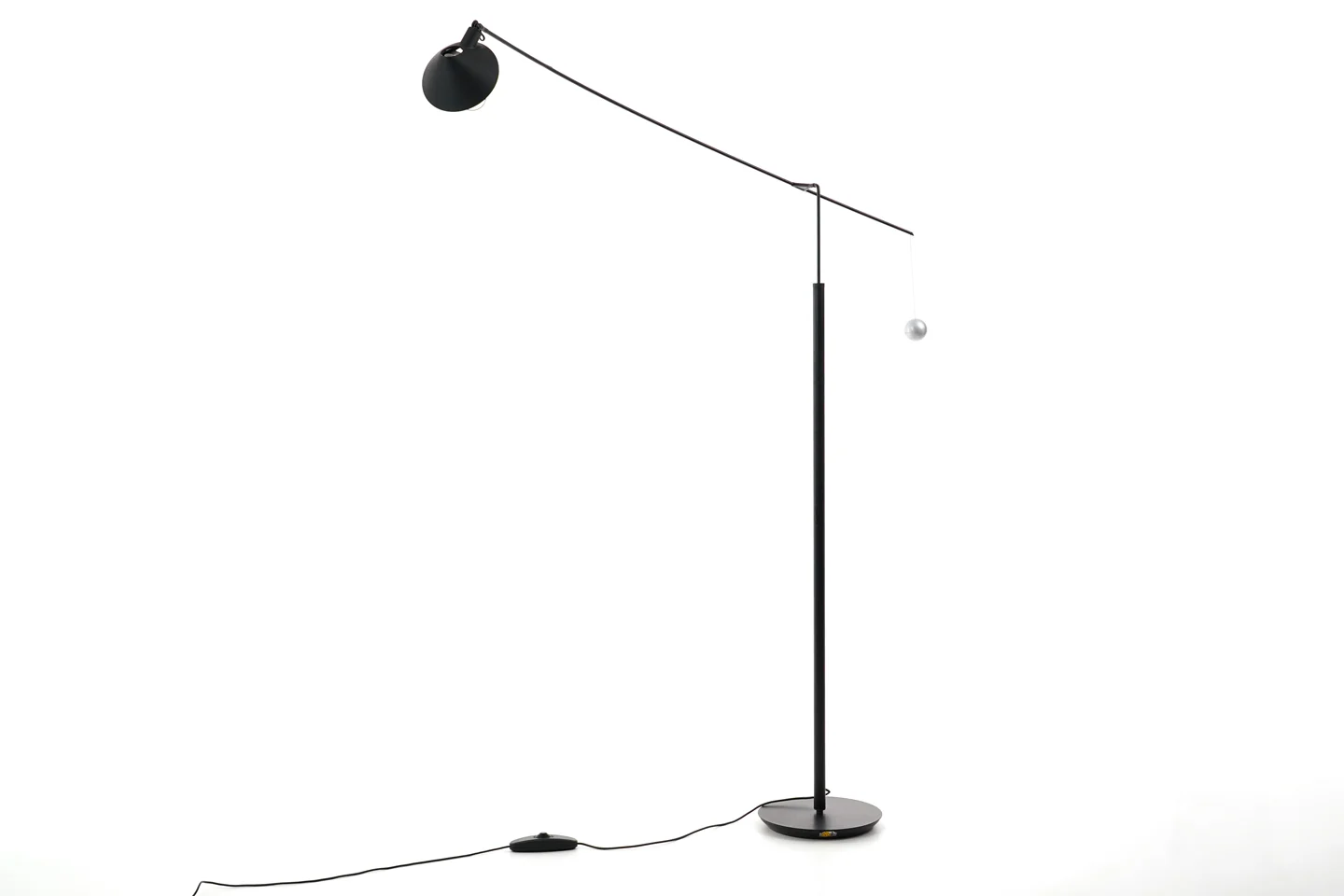 Artemide Nestore Terra Stehlampe Schwarz
