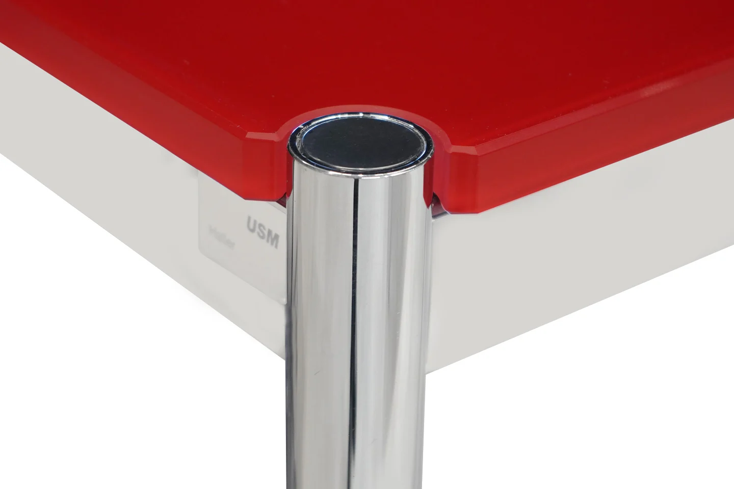 USM Haller Beistelltisch Glas / Rot 125 x 75 cm