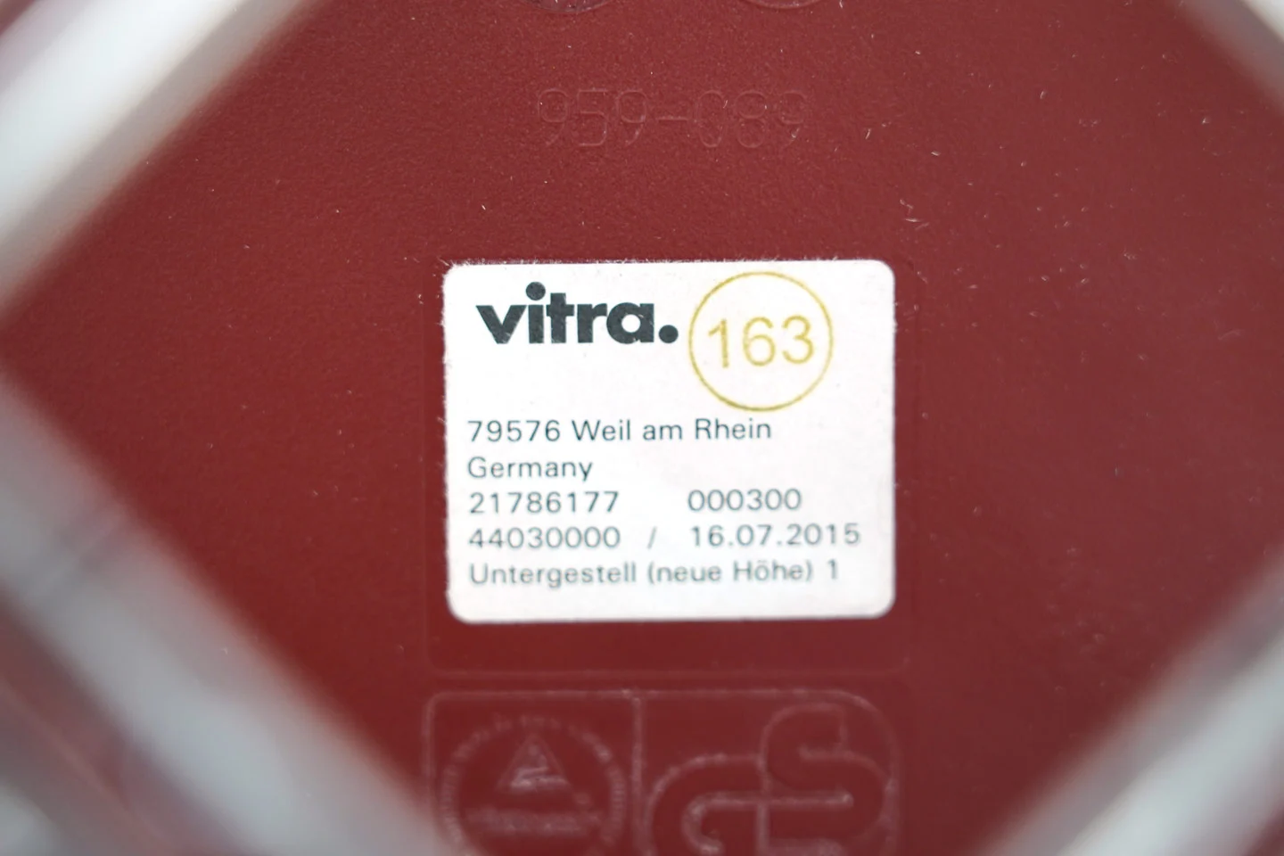 Vitra Eames Plastic Chair DSR / Rot