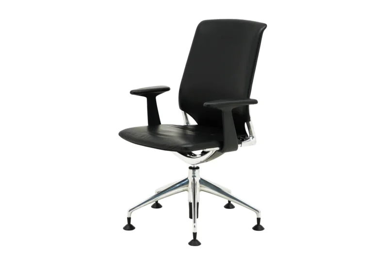 Vitra Meda Chair Besucherstuhl Leder / Schwarz